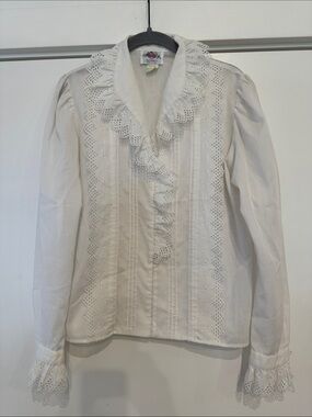 Vintage White Eyelet Trim Blouse Size S/M